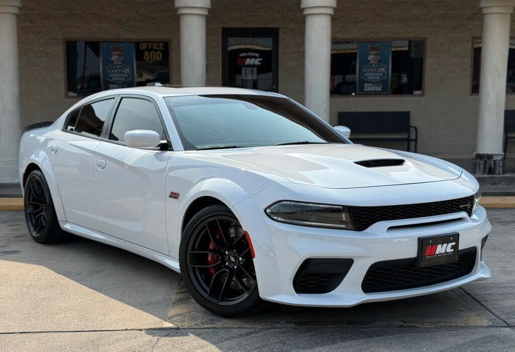 2022 DODGE Charger