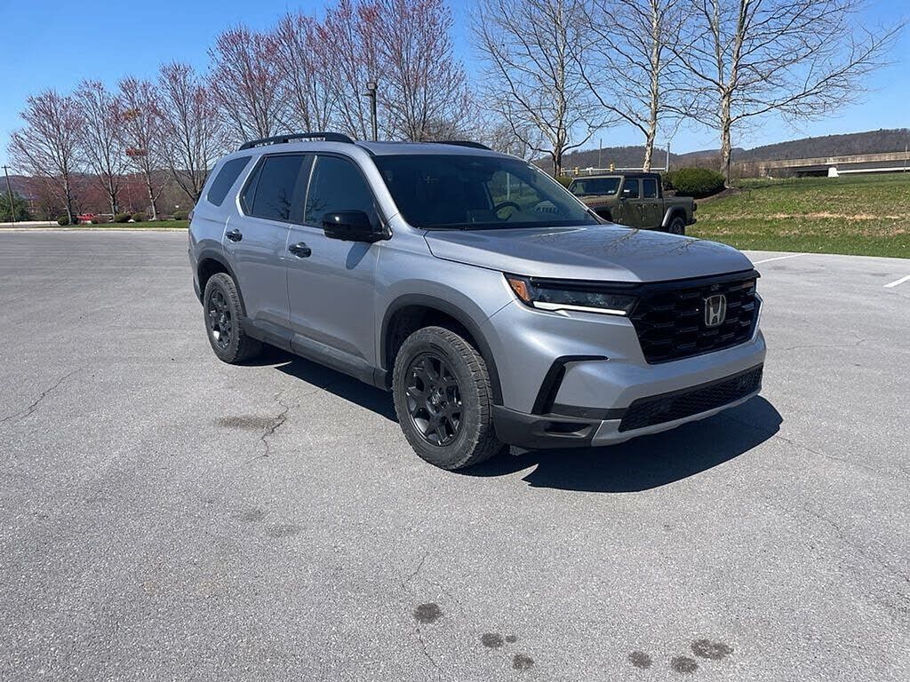 2025 HONDA Pilot