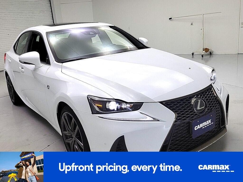 2020 LEXUS IS
