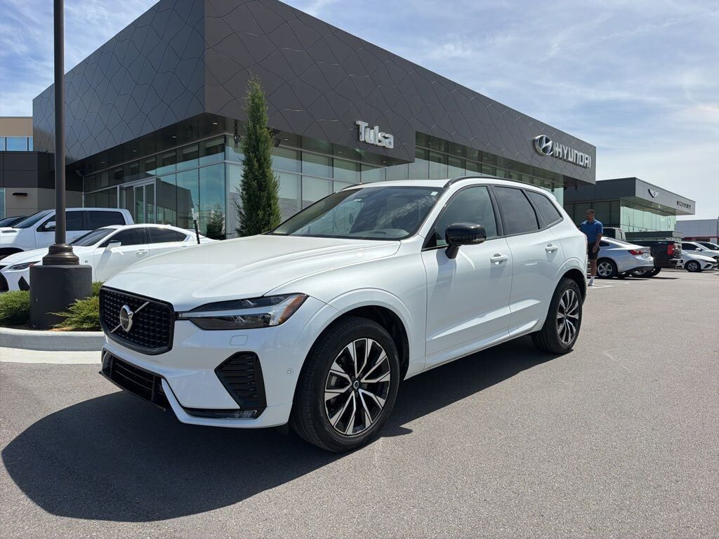 2024 VOLVO XC60