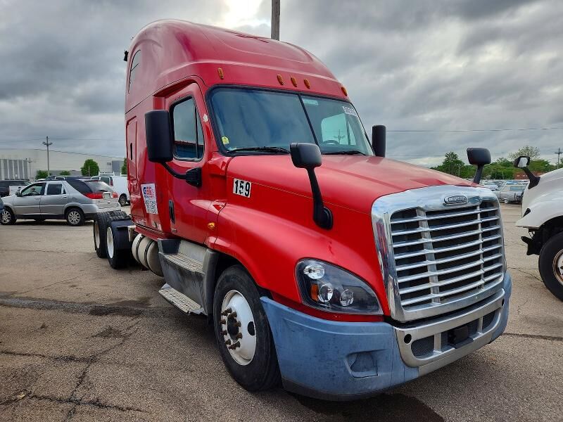 2018 FREIGHTLINER Cascadia
