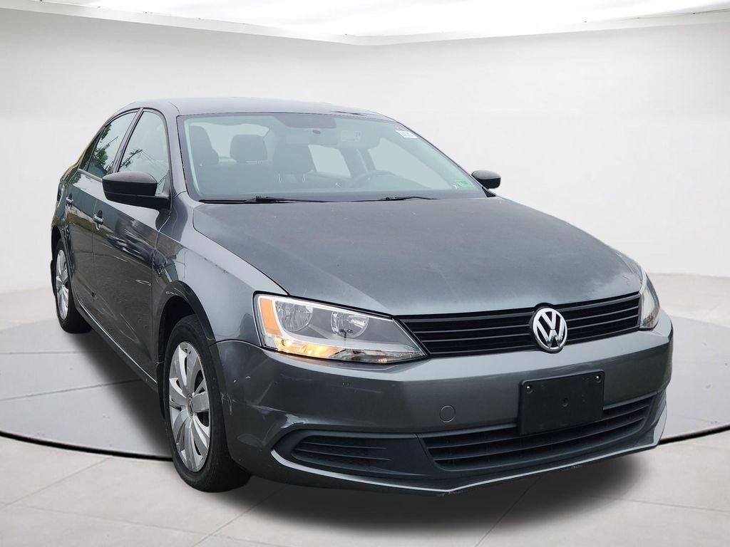 2012 VOLKSWAGEN Jetta