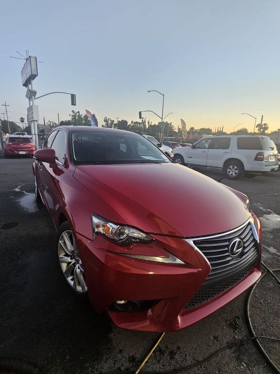 2015 LEXUS IS
