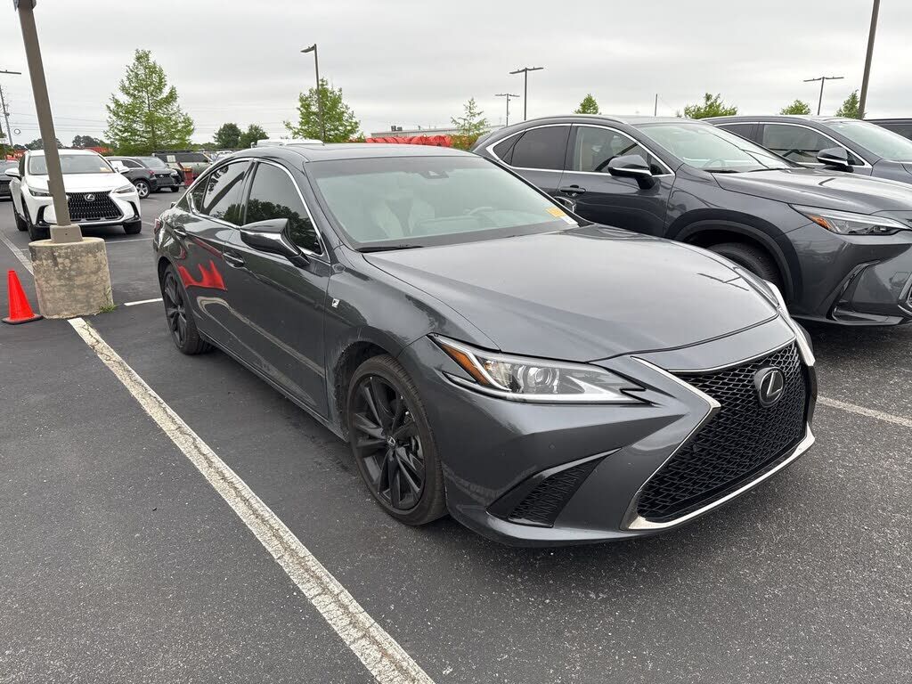 2024 LEXUS ES