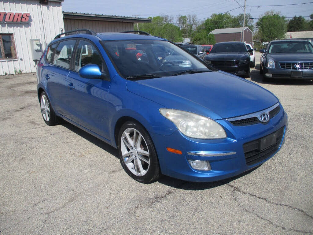 2010 HYUNDAI Elantra Touring