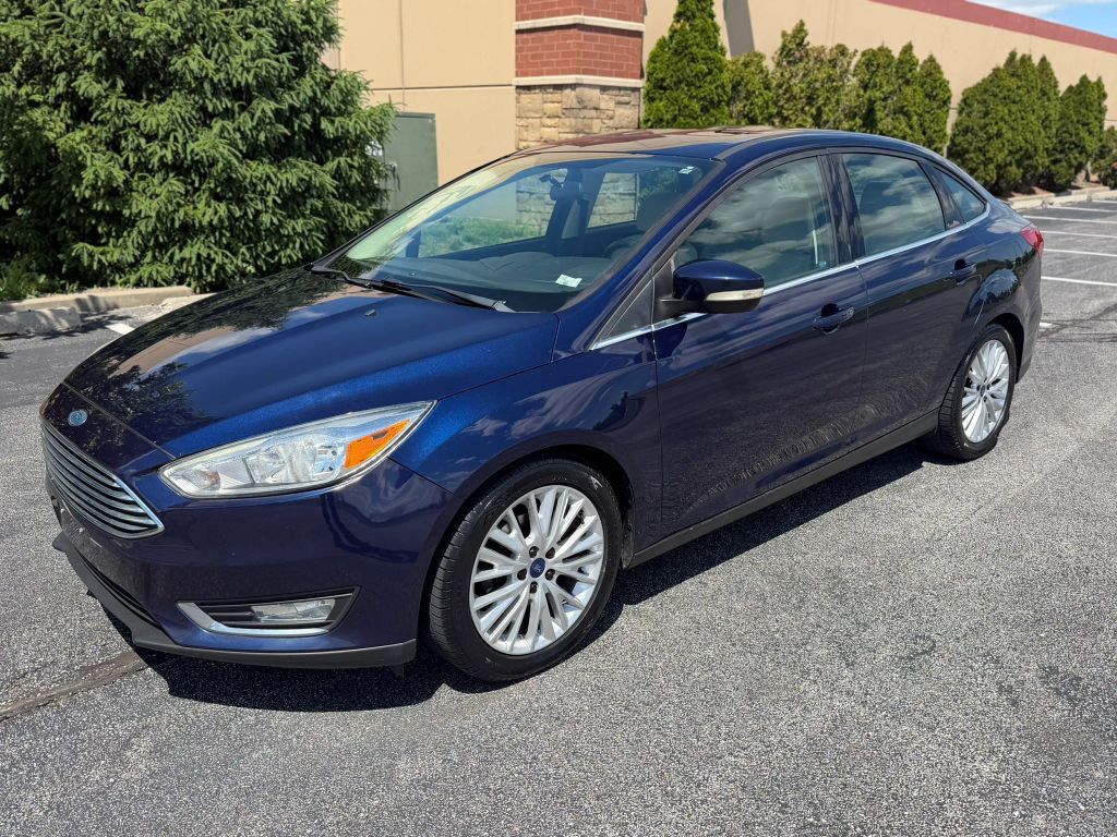 2017 FORD Focus