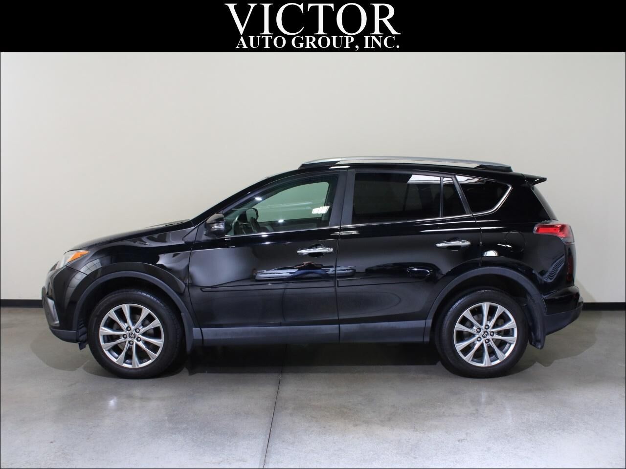 2017 TOYOTA RAV4
