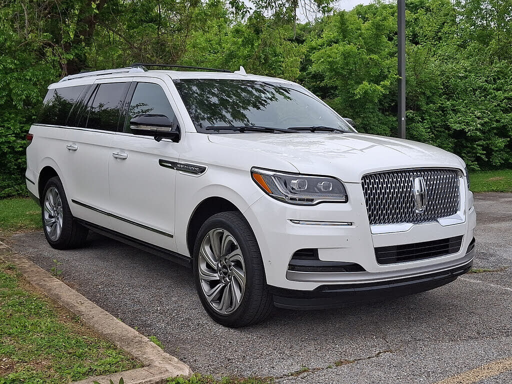 2022 LINCOLN Navigator L