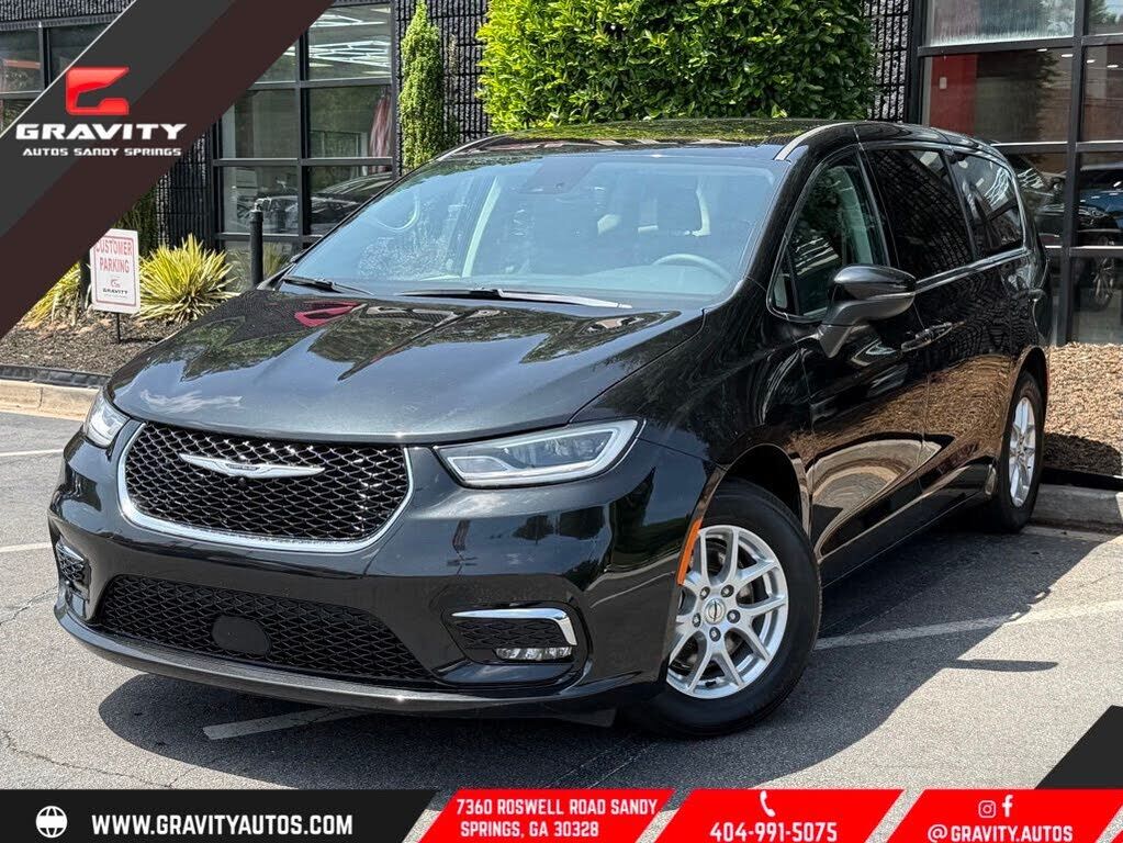 2023 CHRYSLER Pacifica