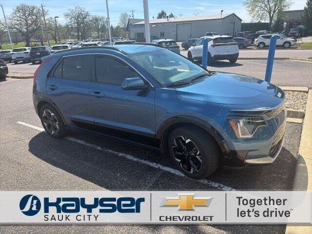 2023 KIA Niro
