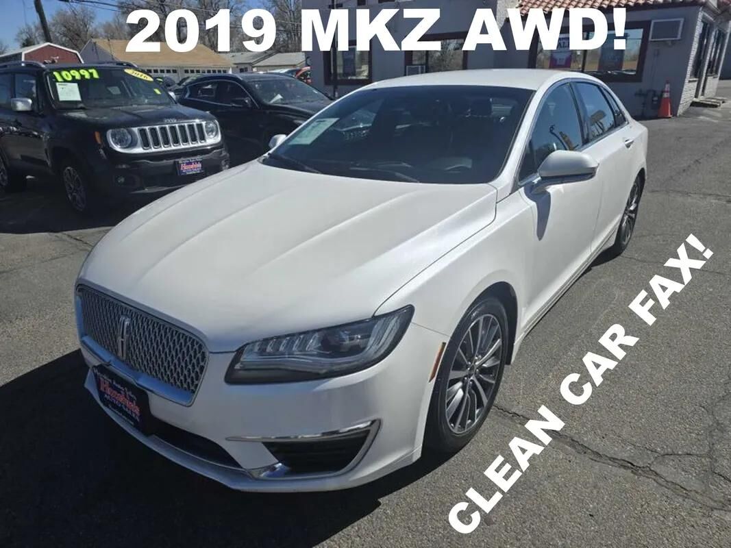 2019 LINCOLN MKZ