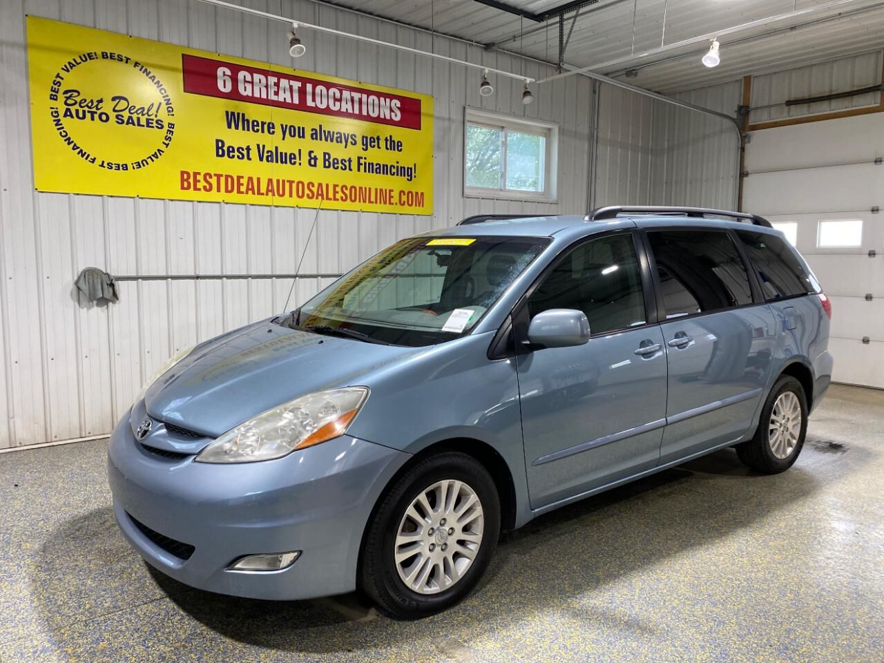 2009 TOYOTA Sienna