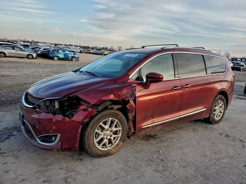 2020 CHRYSLER Pacifica