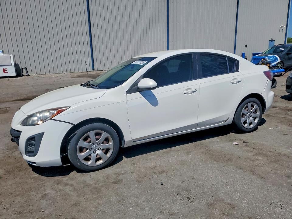 2011 MAZDA Mazda3