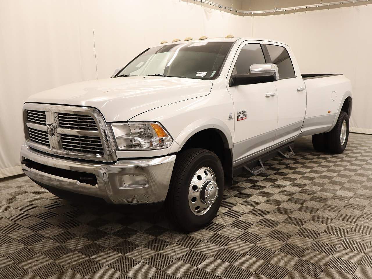 2012 DODGE Ram