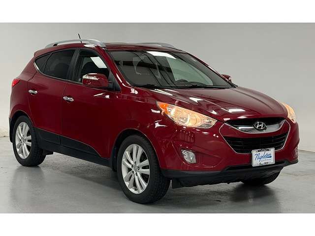 2011 HYUNDAI Tucson