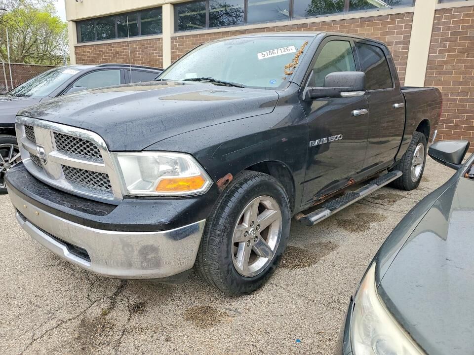 2011 DODGE Ram