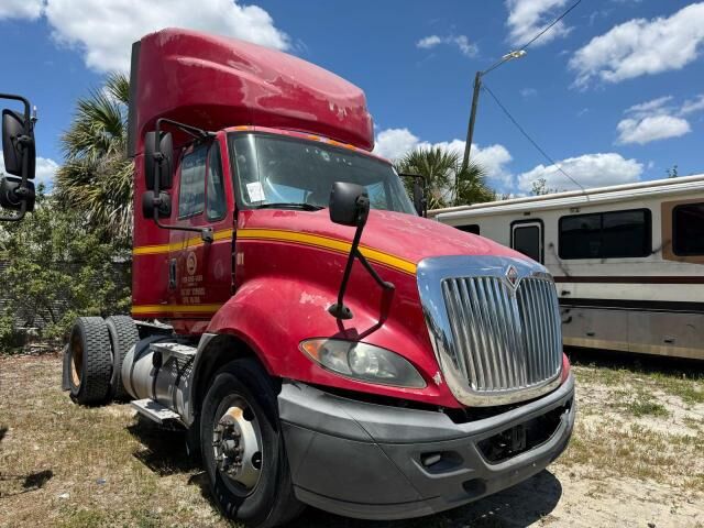 2012 INTERNATIONAL LA677