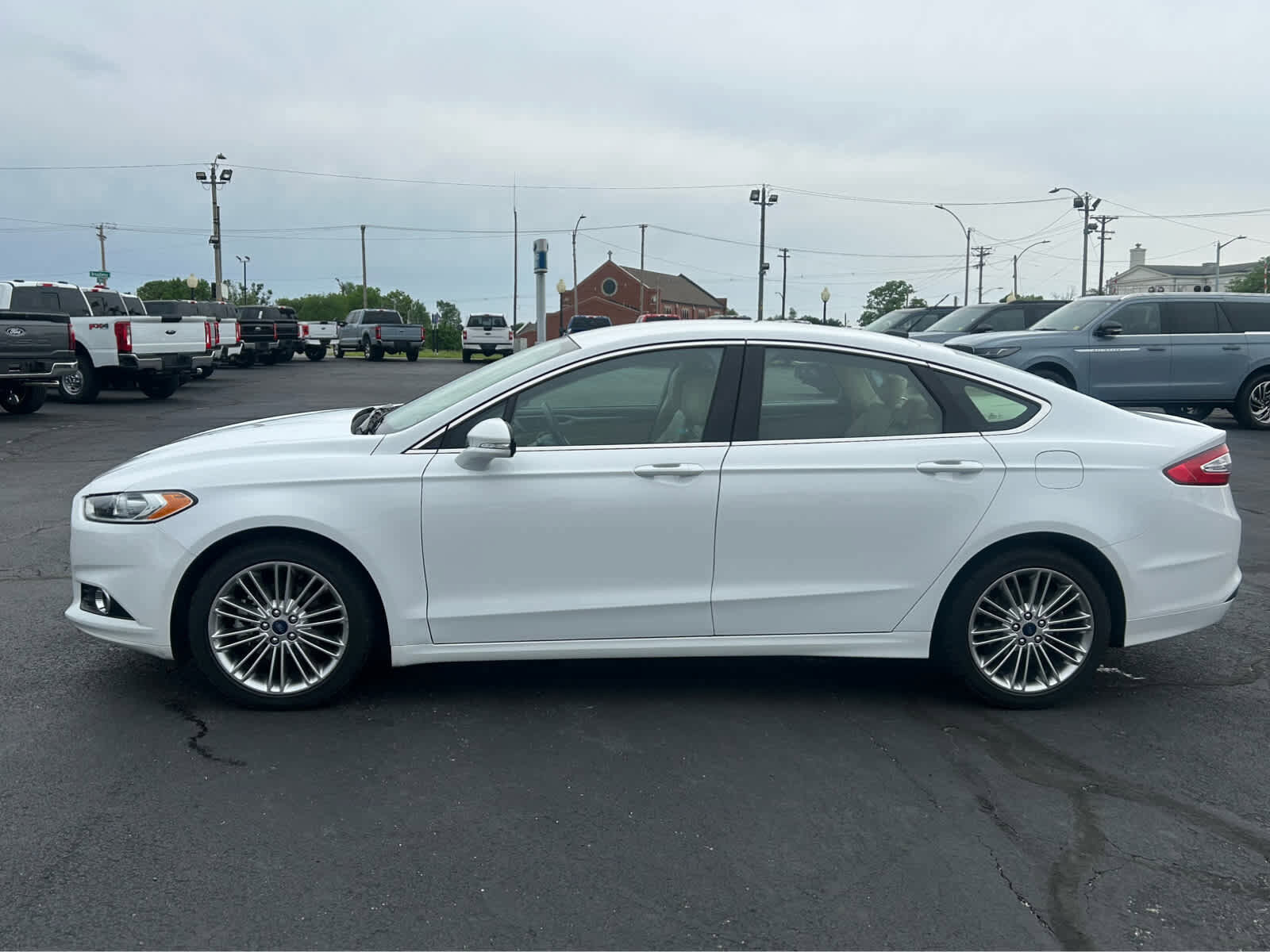 2014 FORD Fusion