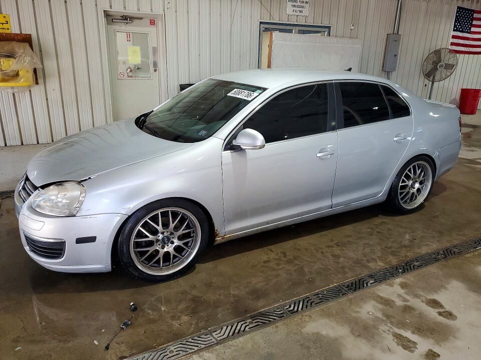 2010 VOLKSWAGEN Jetta