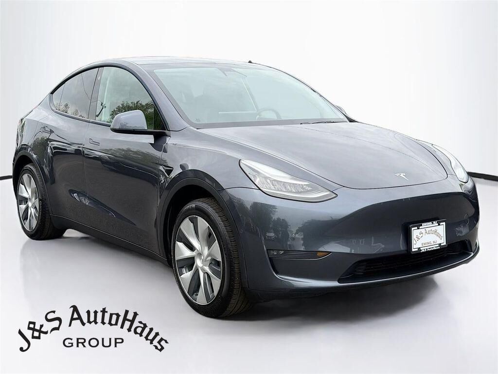 2020 TESLA Model Y