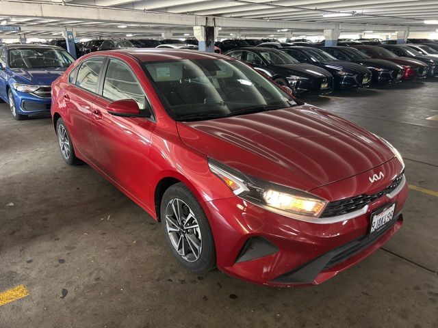 2023 KIA Forte