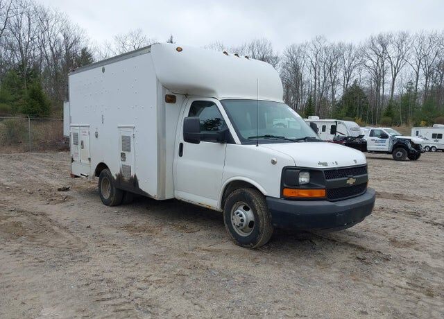 2012 CHEVROLET Express
