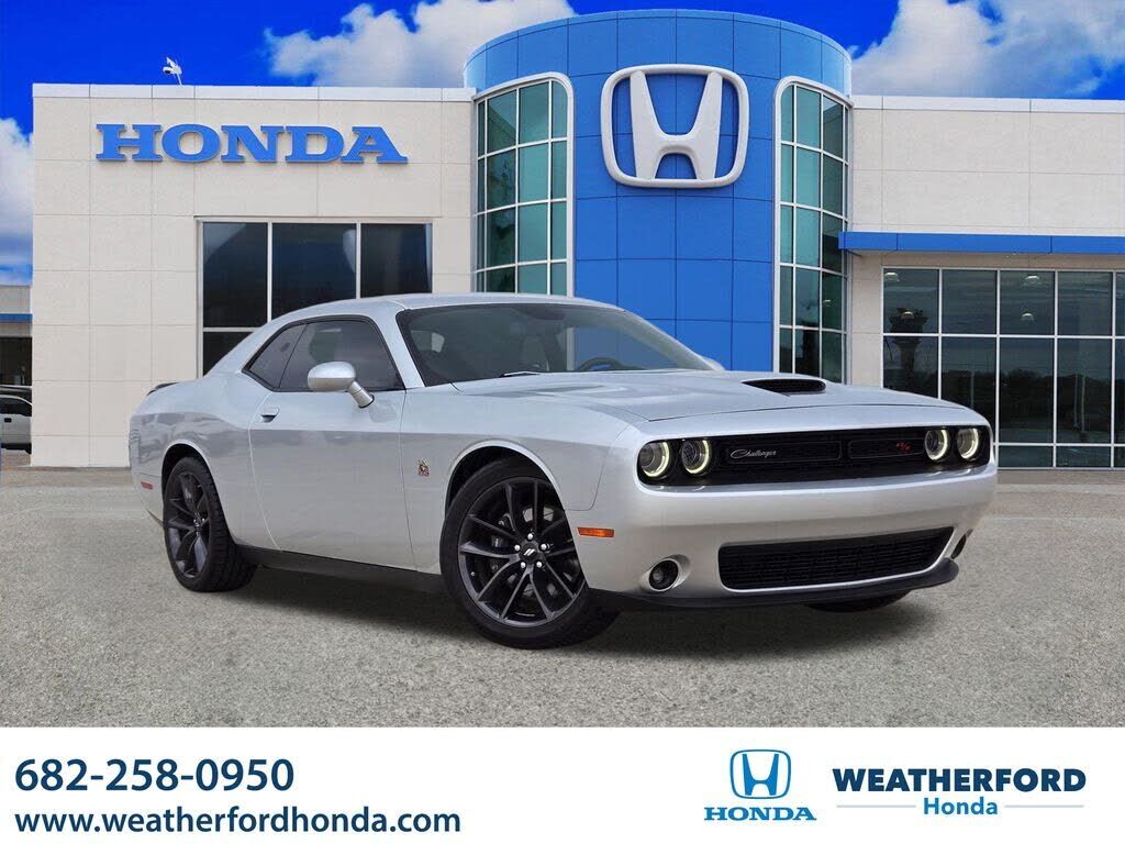 2019 DODGE Challenger