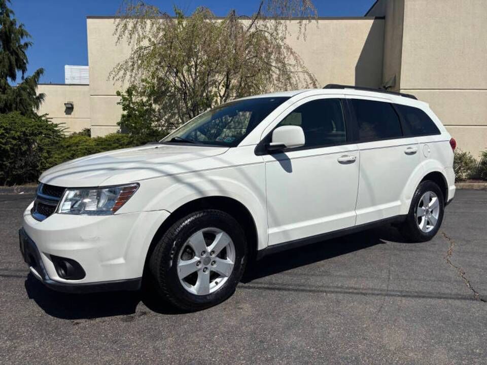 2011 DODGE Journey