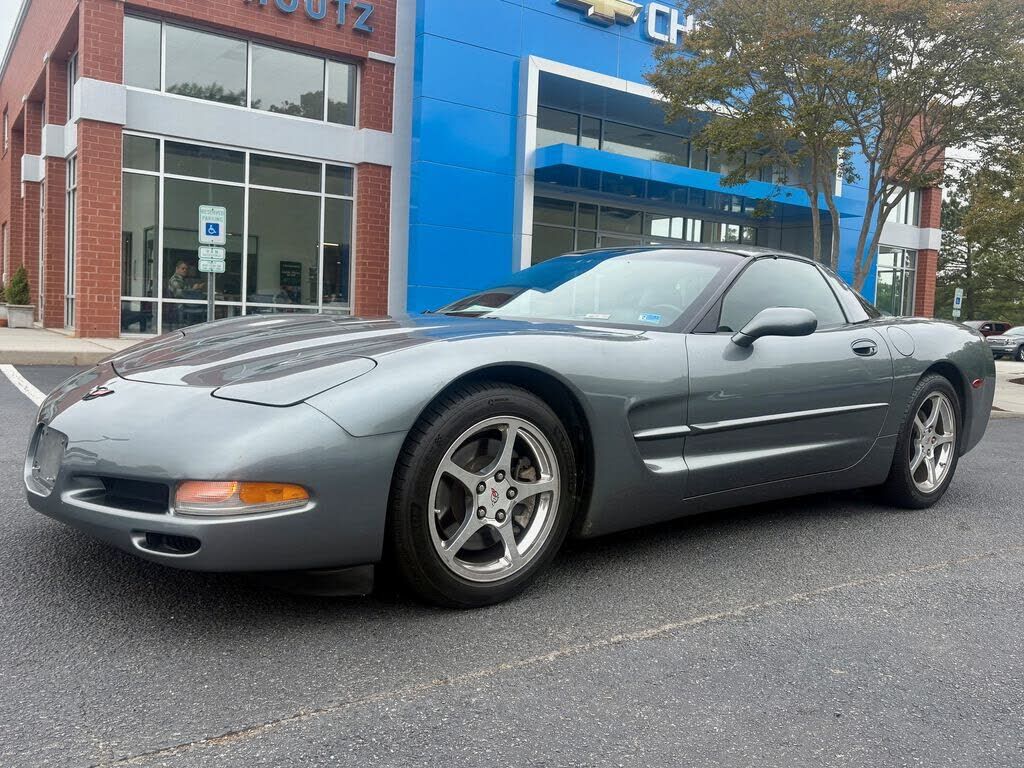 2004 CHEVROLET Corvette