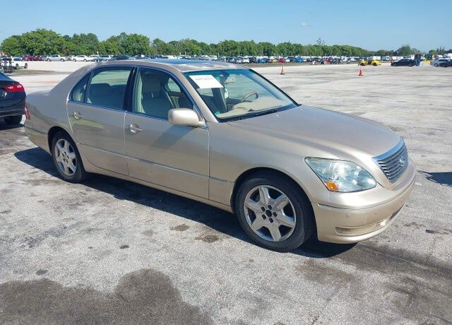 2004 LEXUS LS