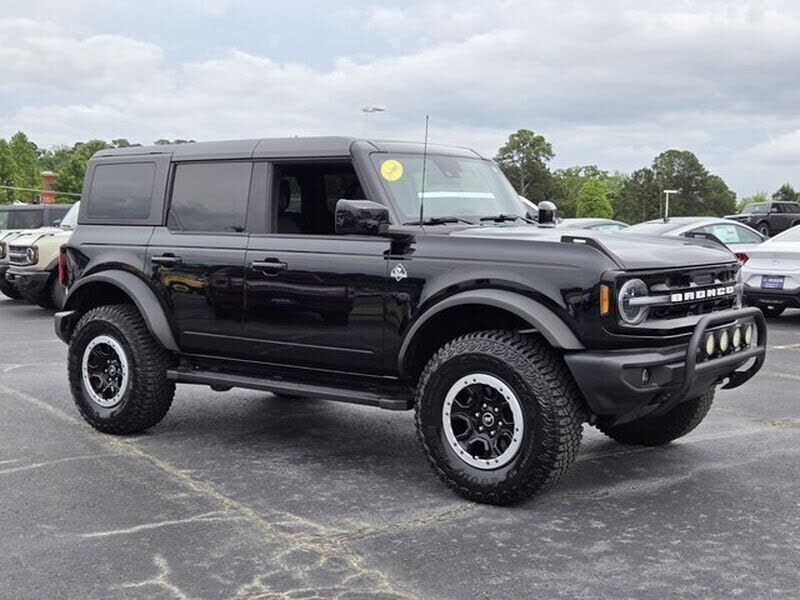 2024 FORD Bronco