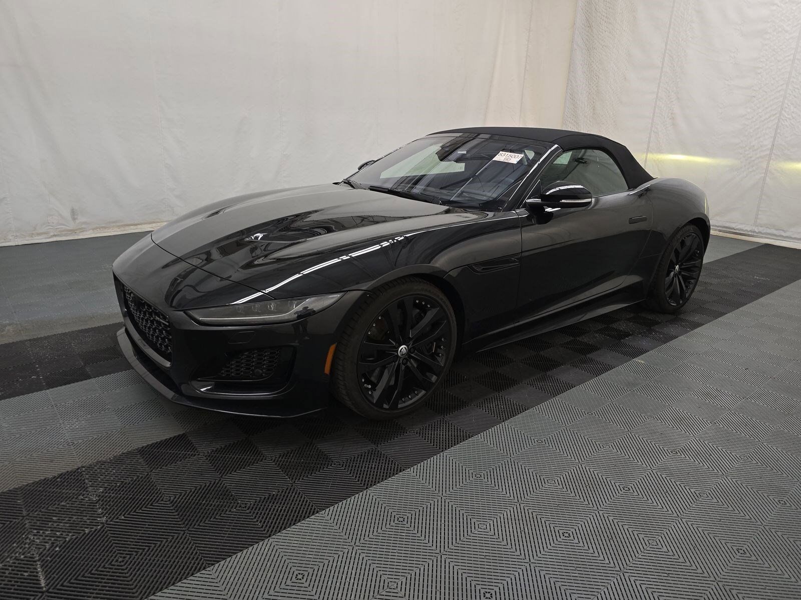 2024 JAGUAR F-Type