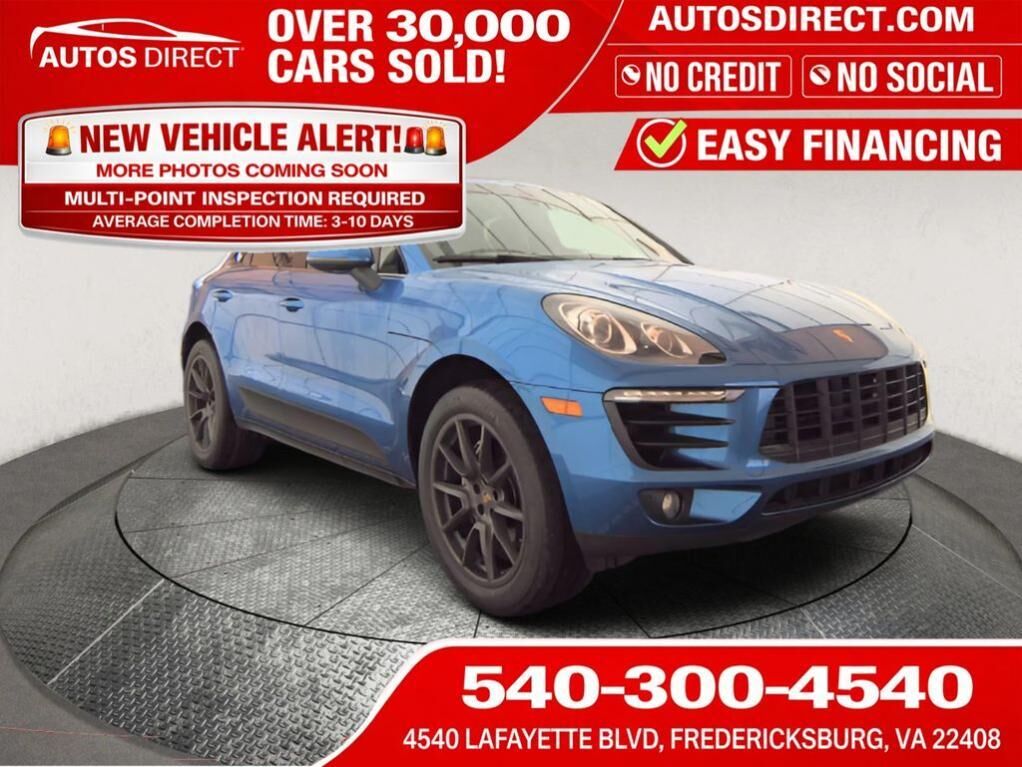 2016 PORSCHE Macan