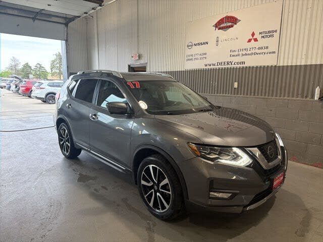 2017 NISSAN Rogue