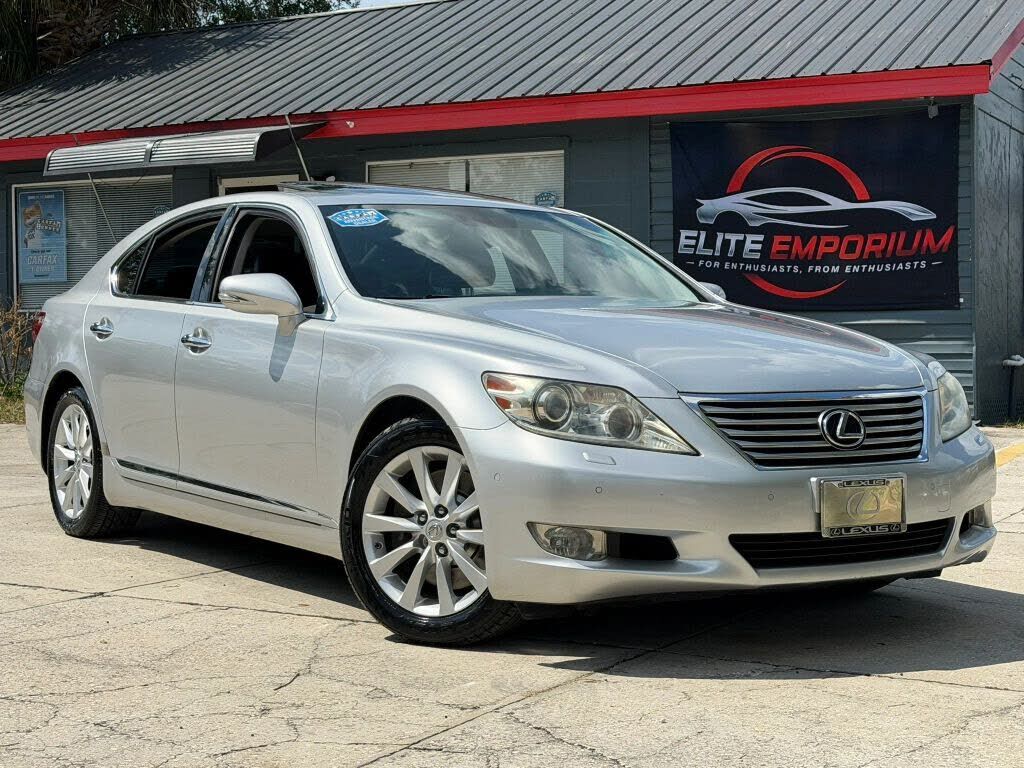 2010 LEXUS LS