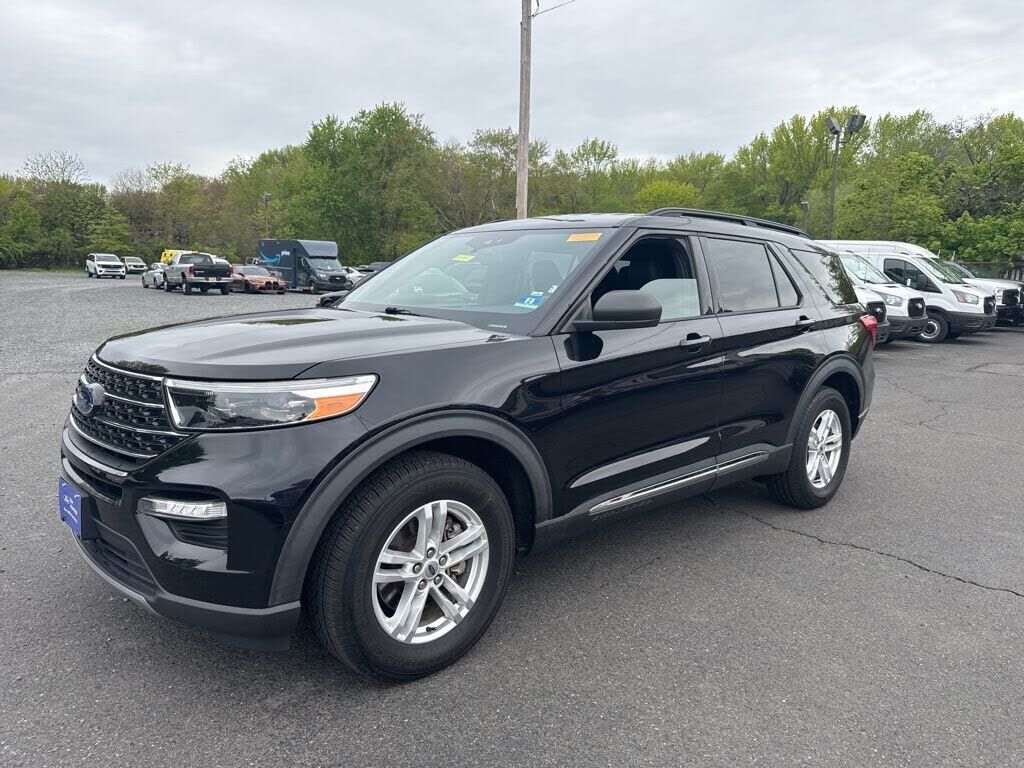 2020 FORD Explorer