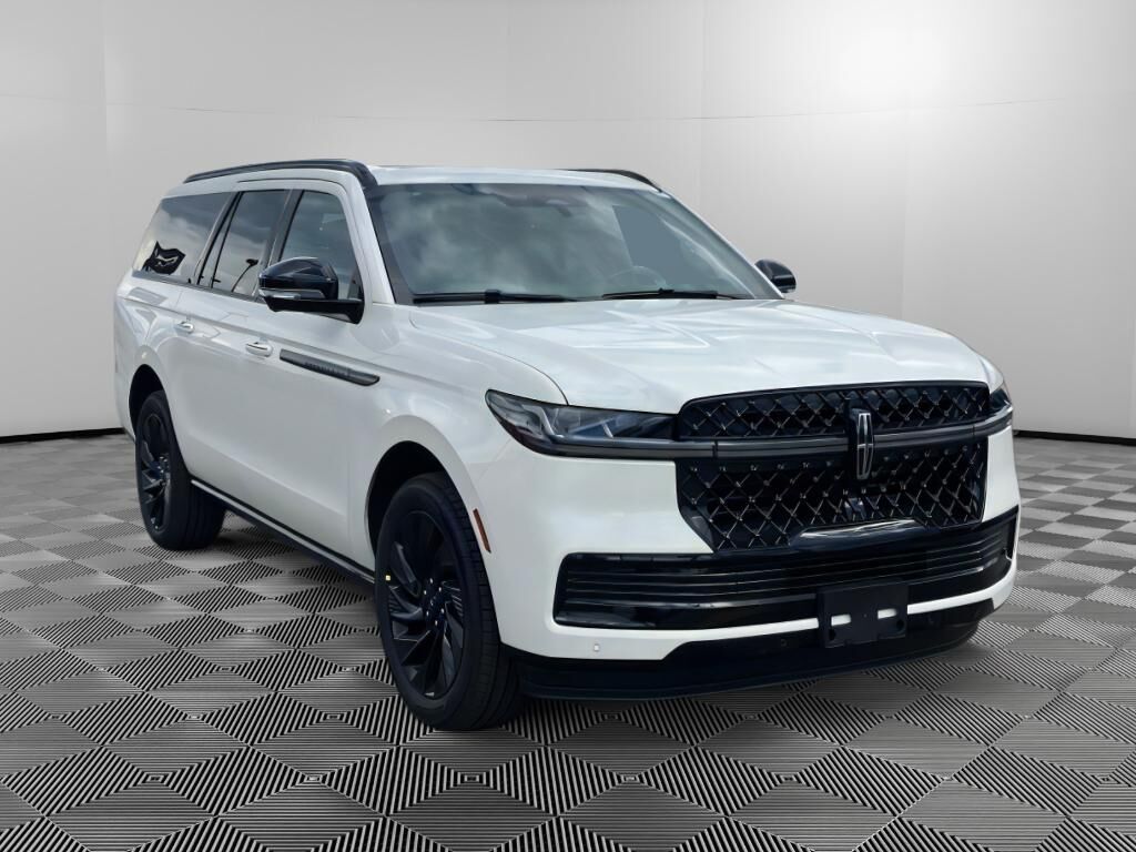 2026 LINCOLN Navigator L