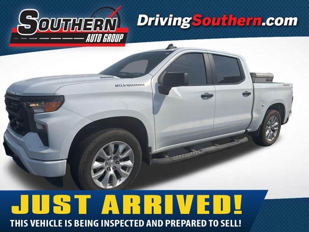 2024 CHEVROLET Silverado