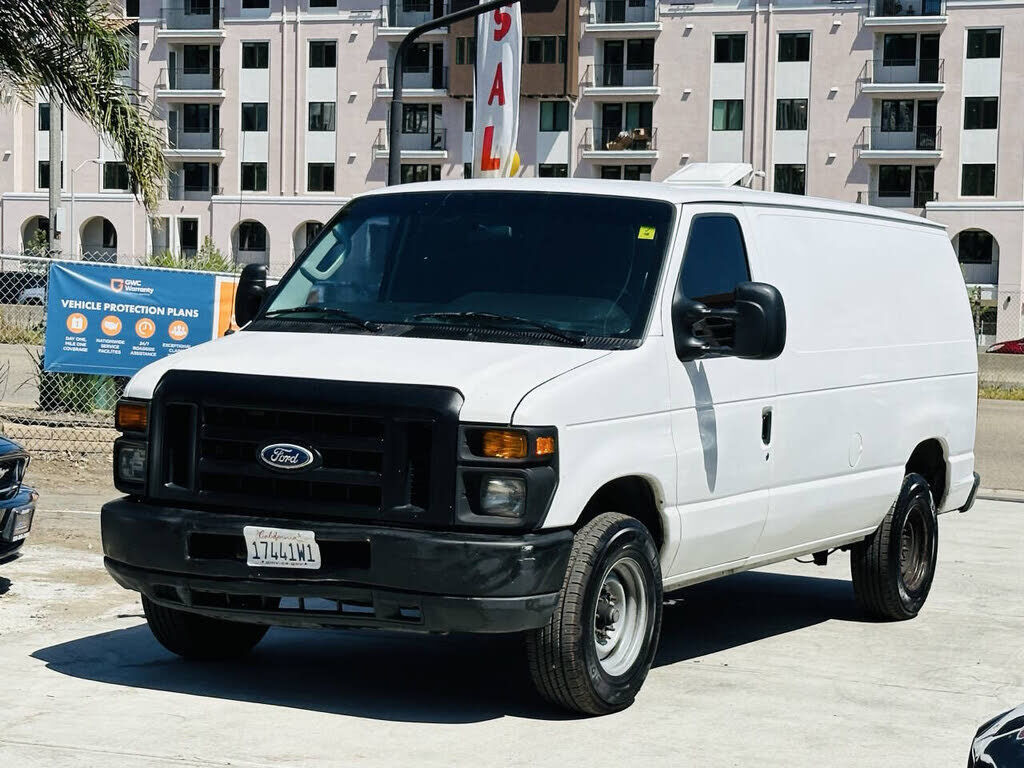 2010 FORD E-250