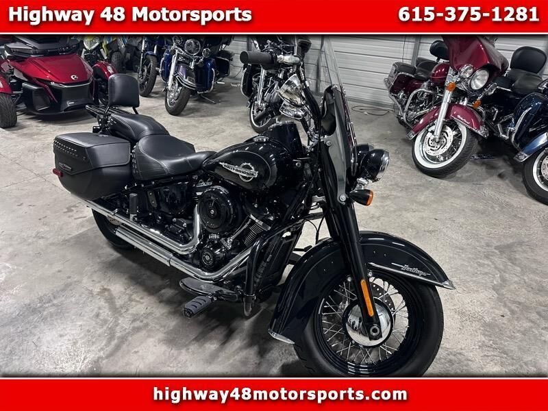 2018 HARLEY DAVIDSON FLHC / Heritage Classic