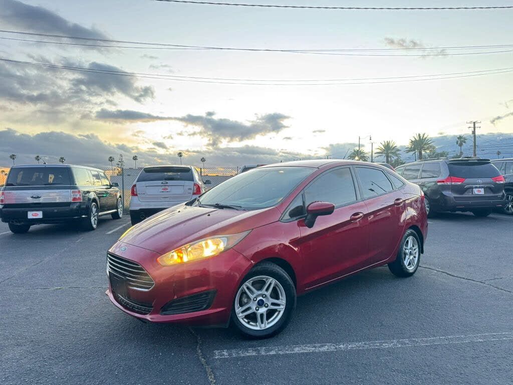 2017 FORD Fiesta