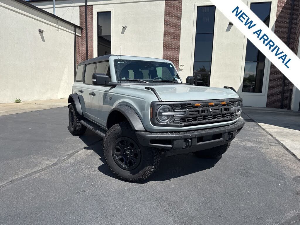 2024 FORD Bronco