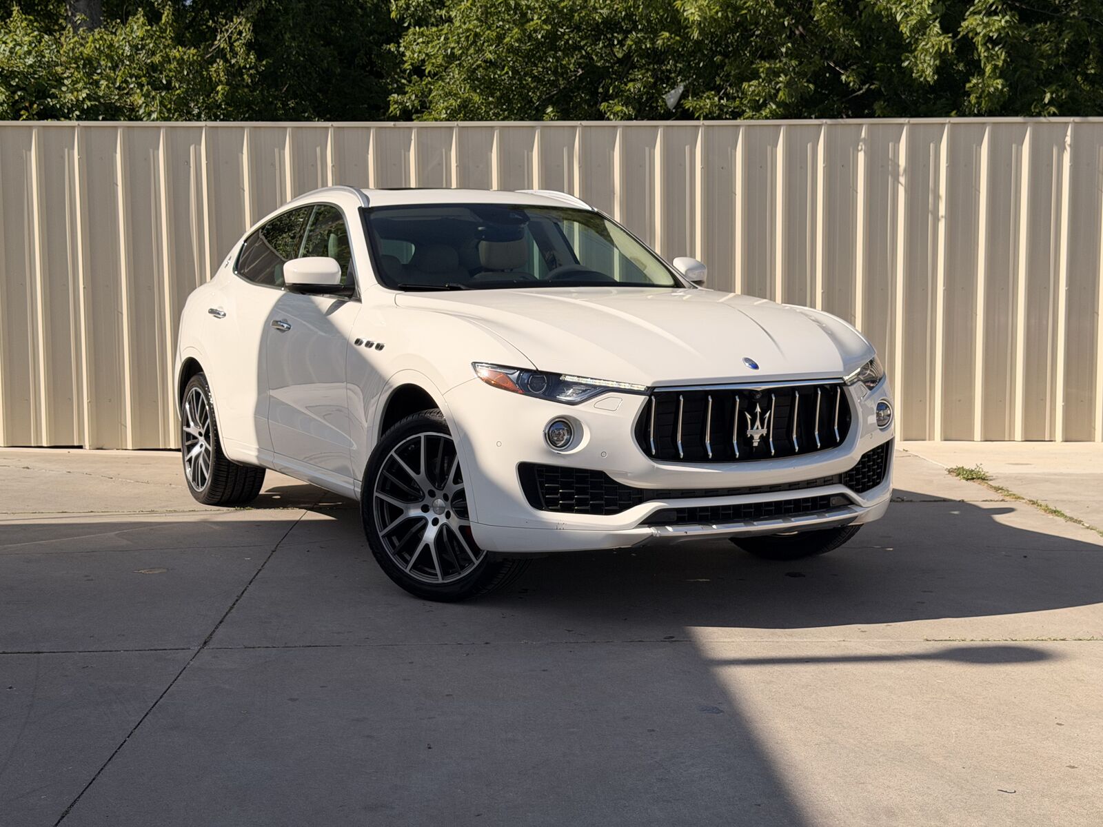2017 MASERATI Levante
