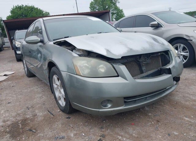 2005 NISSAN Altima