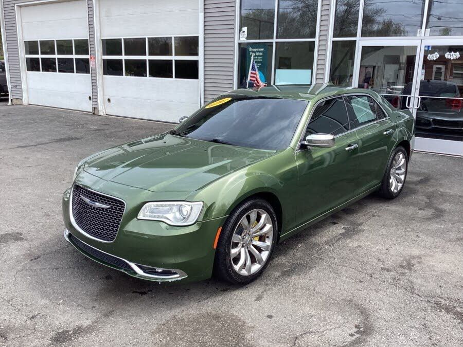 2018 CHRYSLER 300