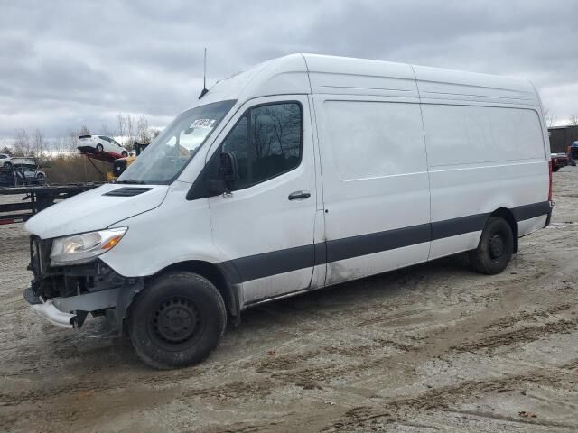 2025 MERCEDES-BENZ Sprinter