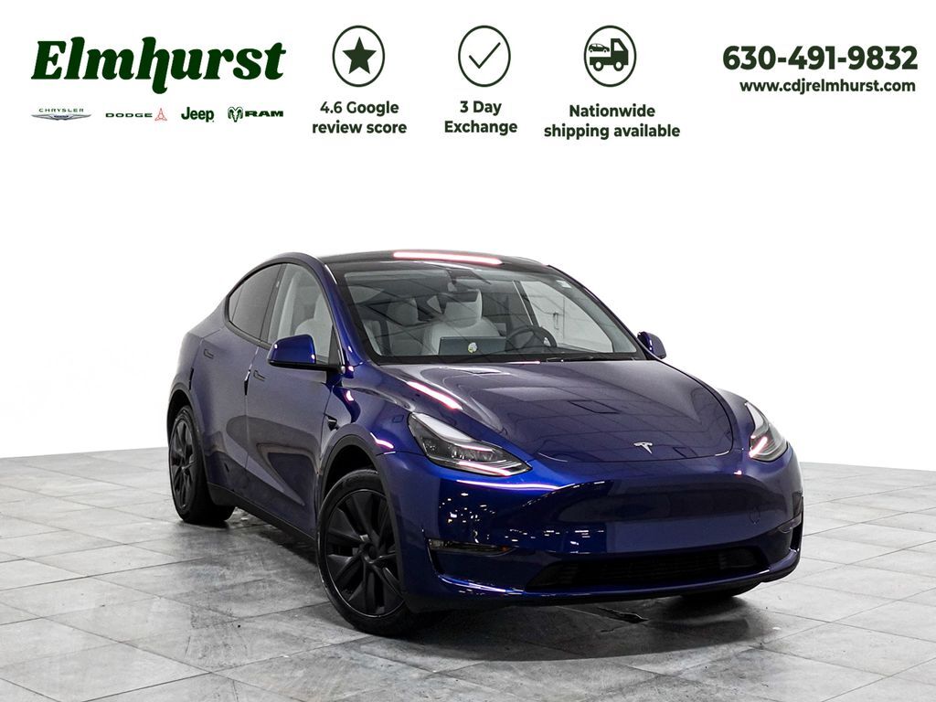 2024 TESLA Model Y