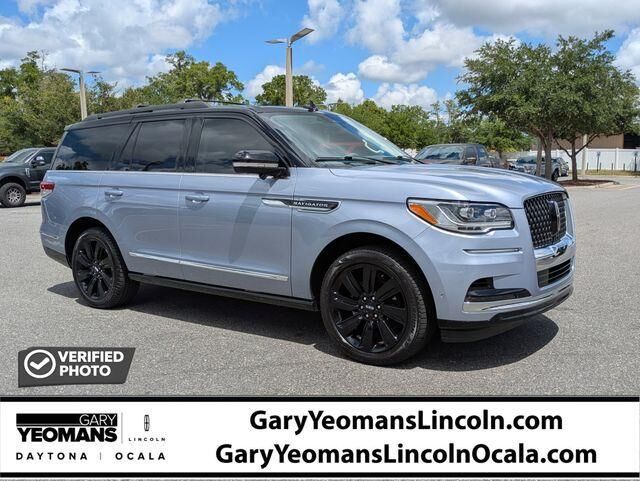 2023 LINCOLN Navigator