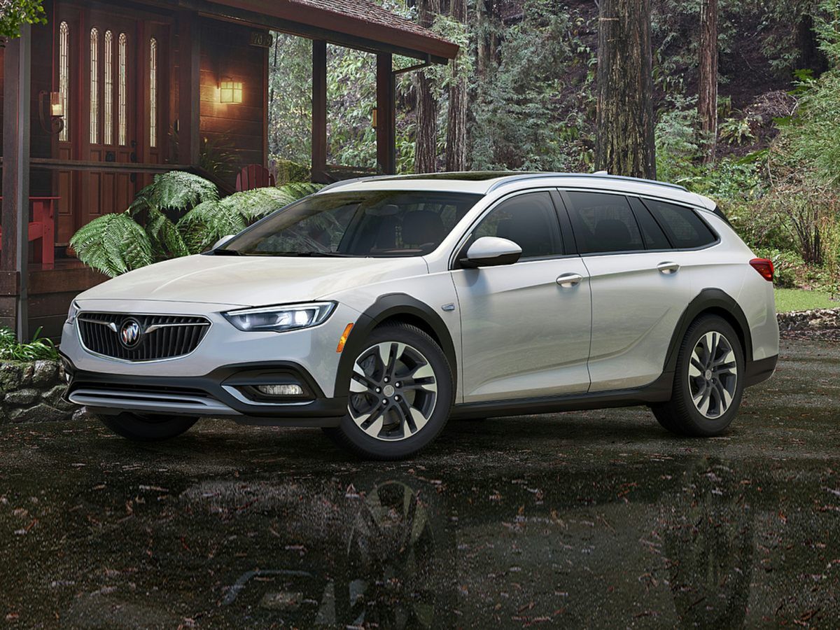 2018 BUICK Regal TourX